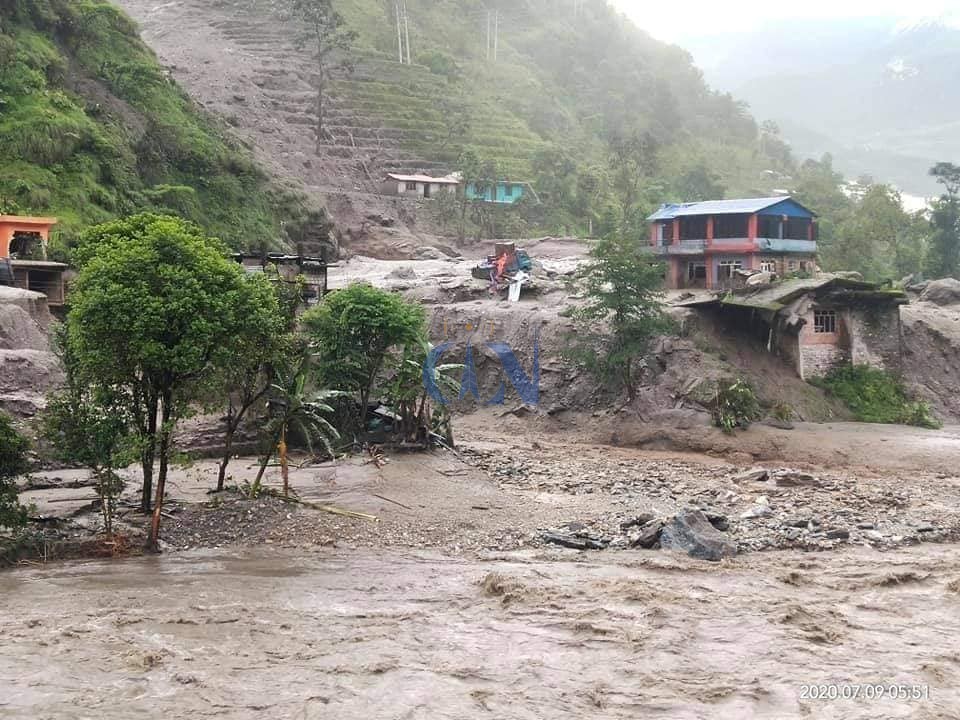 ११ हजार घर परिवार पहिरोको उच्च जोखिममा, ८५ जनाको मृत्यु