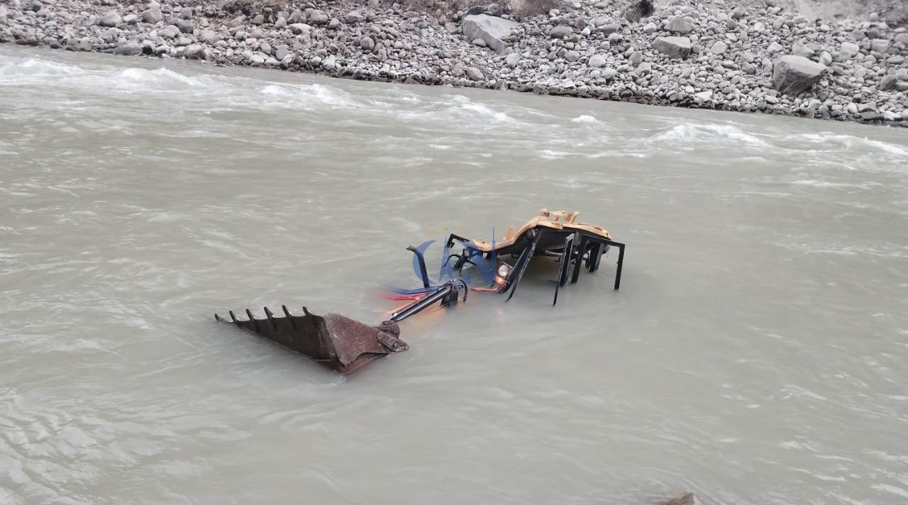 कालीकोटमा डोजर कर्णालीमा खस्दा मृत्यु हुनेको सङ्ख्या ३ पुग्यो