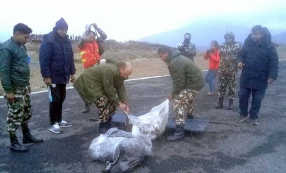 मन्त्री रवीन्द्र अधिकारीसहित ७ जनाको शव काठमाडौं ल्याइयो