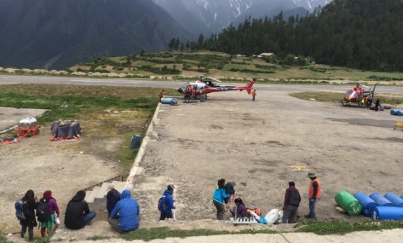 कर्णाली नदीमा जीप खस्यो, सबै वेपत्ता