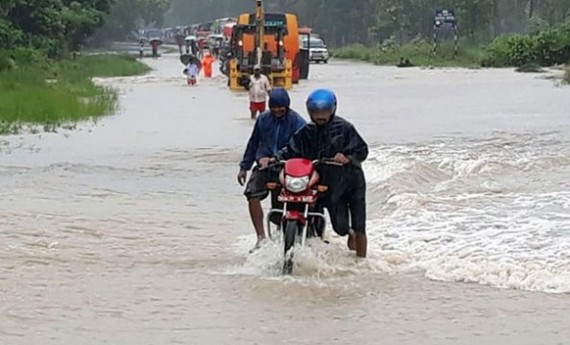 अपडेट : बाढी र पहिरोका कारण मृत्यु हुनेको संख्या ५० पुग्यो