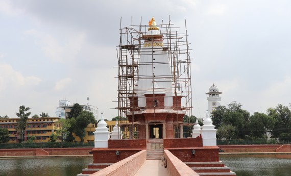 रानीपोखरीको मन्दिरमा प्रतिस्थापन गरियो गजुर