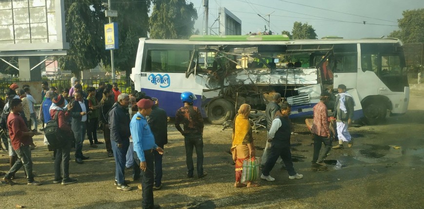 डडेल्धुरामा बस दुर्घटना हुँदा ६ जनाको मृत्यु